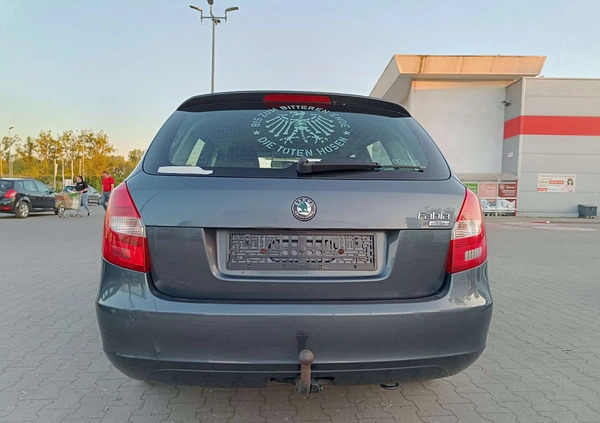 Skoda Fabia cena 12900 przebieg: 251699, rok produkcji 2010 z Dębno małe 436